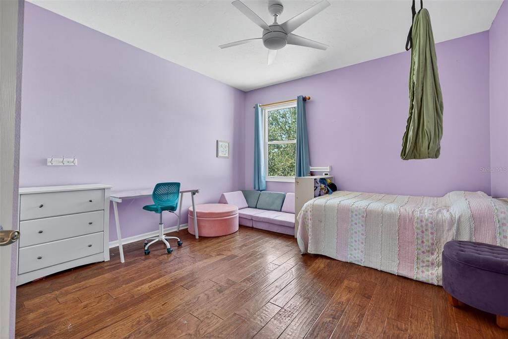 En Venta: $1,150,000 (4 camas, 3 baños, 3583 Pies cuadrados)