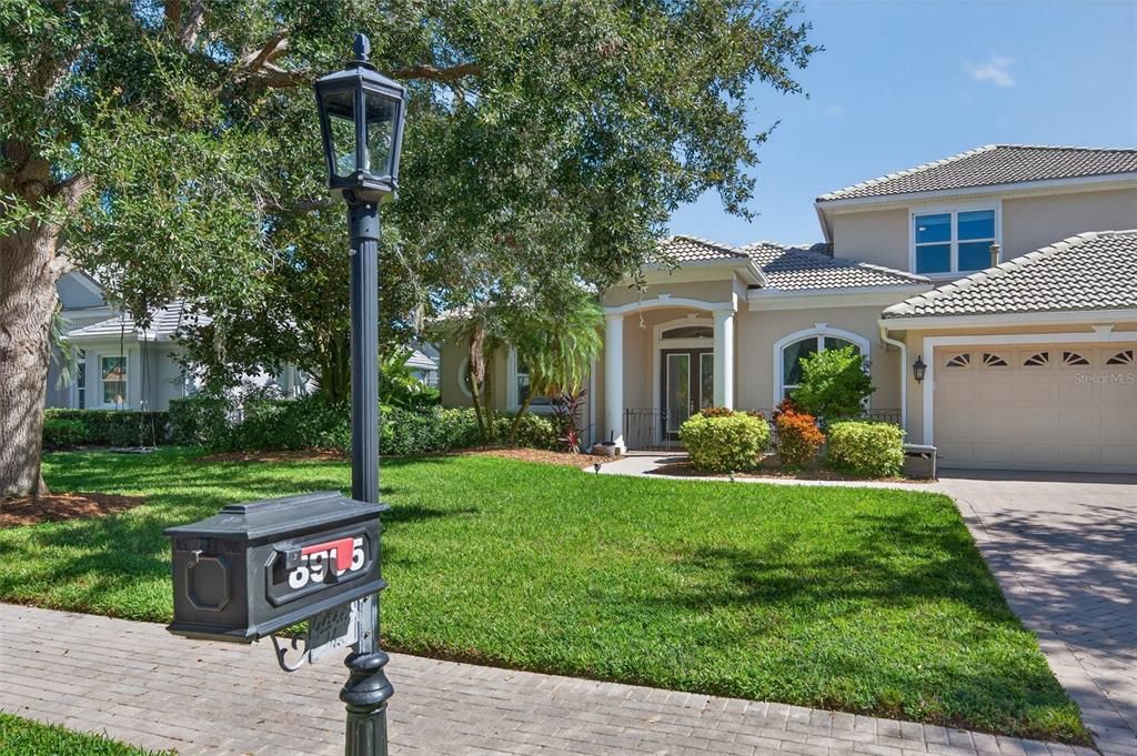 En Venta: $1,150,000 (4 camas, 3 baños, 3583 Pies cuadrados)