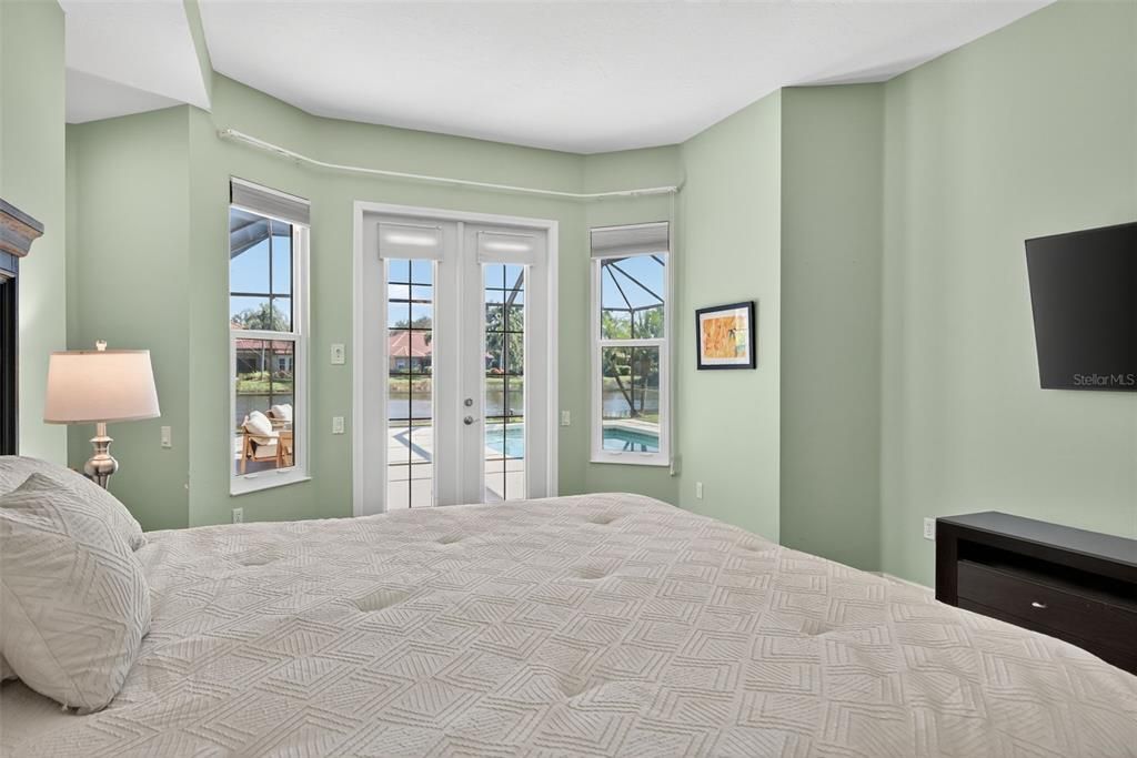 En Venta: $1,150,000 (4 camas, 3 baños, 3583 Pies cuadrados)