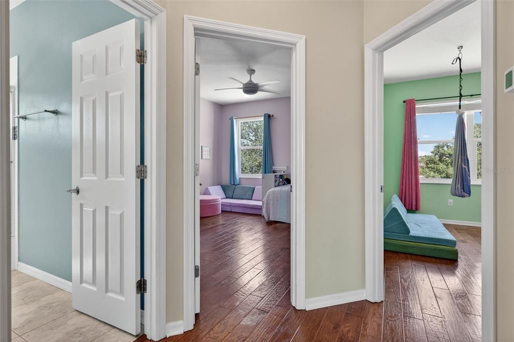 En Venta: $1,150,000 (4 camas, 3 baños, 3583 Pies cuadrados)