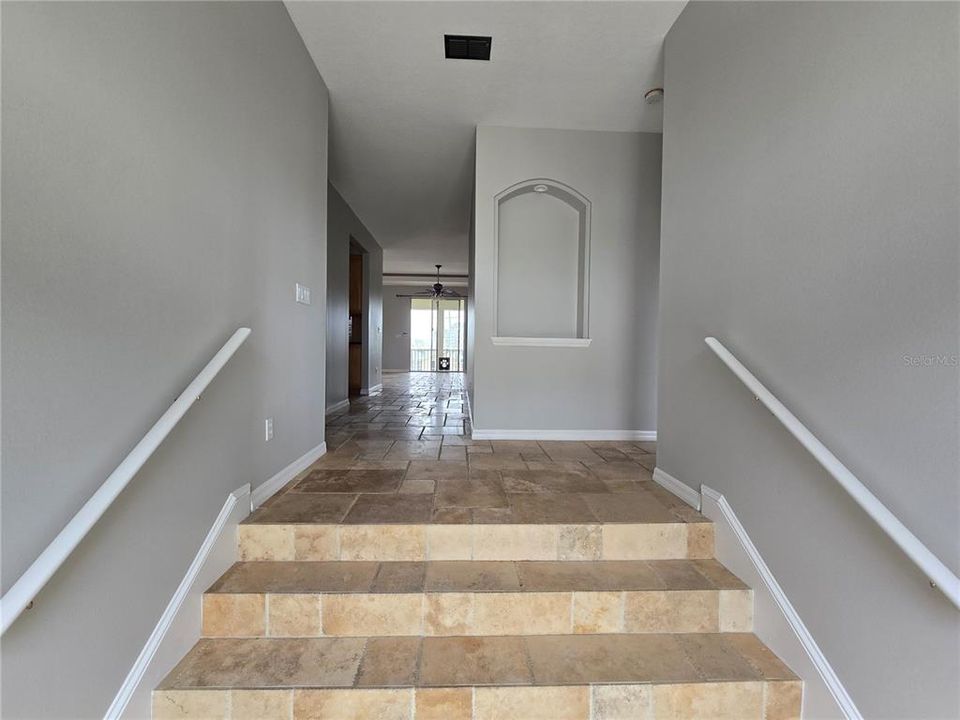 В аренду: $3,300 (4 спален, 2 ванн, 2042 Квадратных фут)