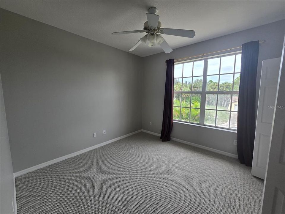 В аренду: $3,300 (4 спален, 2 ванн, 2042 Квадратных фут)