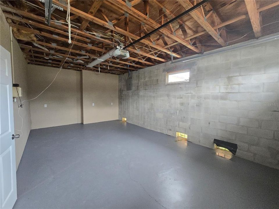 В аренду: $3,300 (4 спален, 2 ванн, 2042 Квадратных фут)