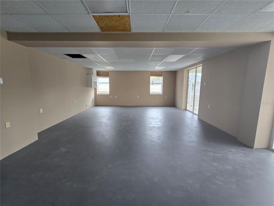 В аренду: $3,300 (4 спален, 2 ванн, 2042 Квадратных фут)