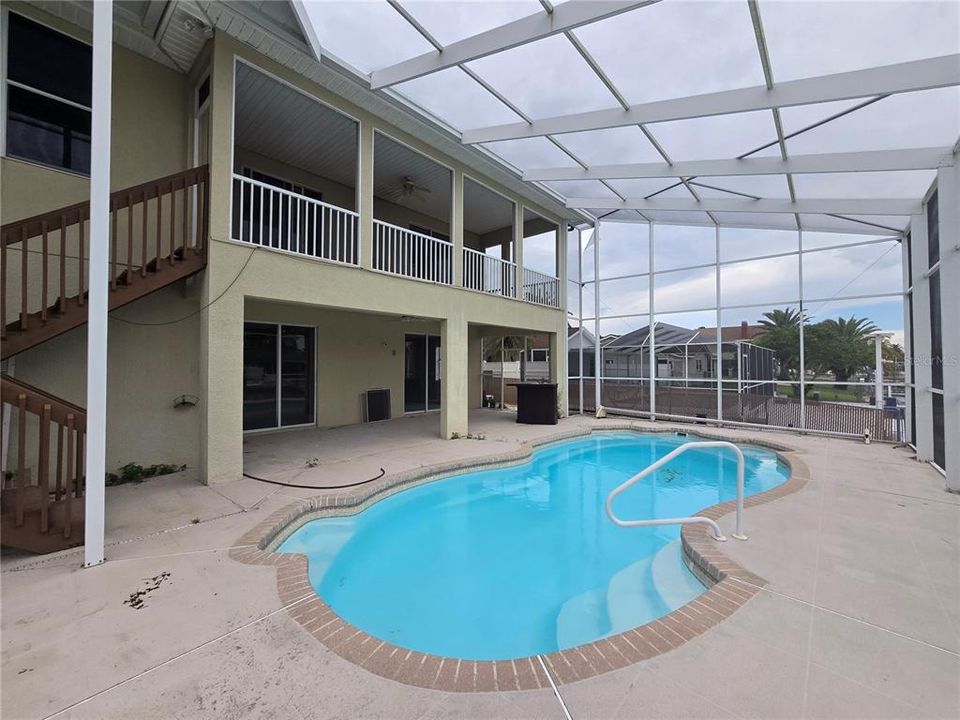 В аренду: $3,300 (4 спален, 2 ванн, 2042 Квадратных фут)