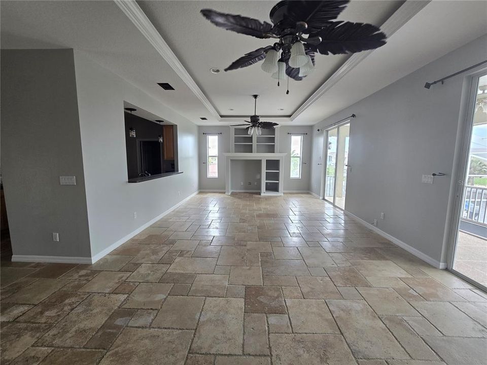 В аренду: $3,300 (4 спален, 2 ванн, 2042 Квадратных фут)