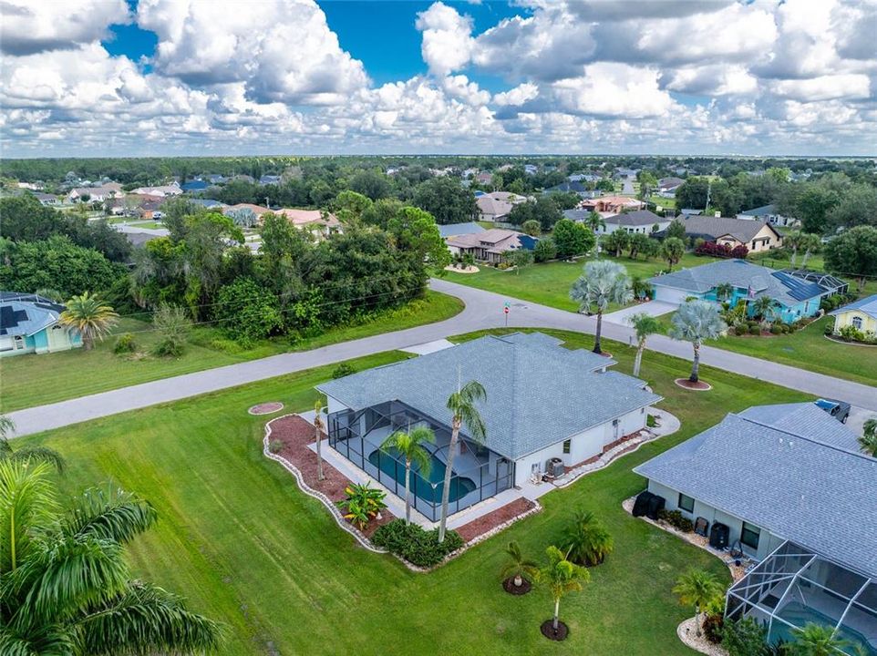 合同活跃: $389,999 (3 贝兹, 2 浴室, 2267 平方英尺)