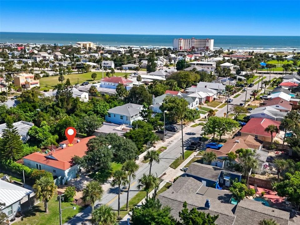 For Sale: $369,000 (3 beds, 2 baths, 1527 Square Feet)