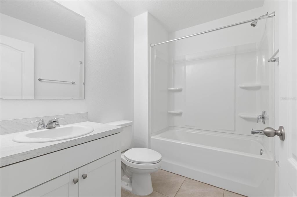 For Sale: $275,000 (3 beds, 2 baths, 1795 Square Feet)