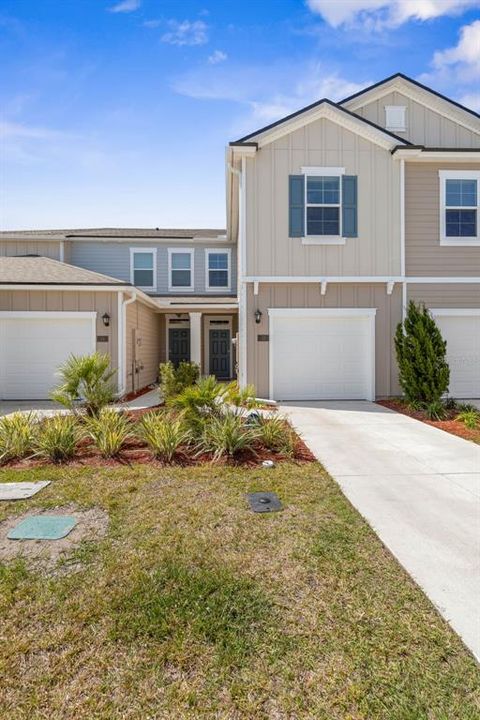 For Sale: $275,000 (3 beds, 2 baths, 1795 Square Feet)