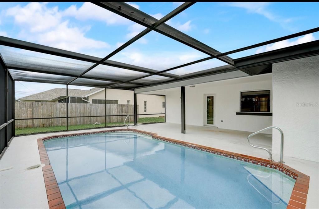 出租: $2,290 (3 贝兹, 2 浴室, 1430 平方英尺)