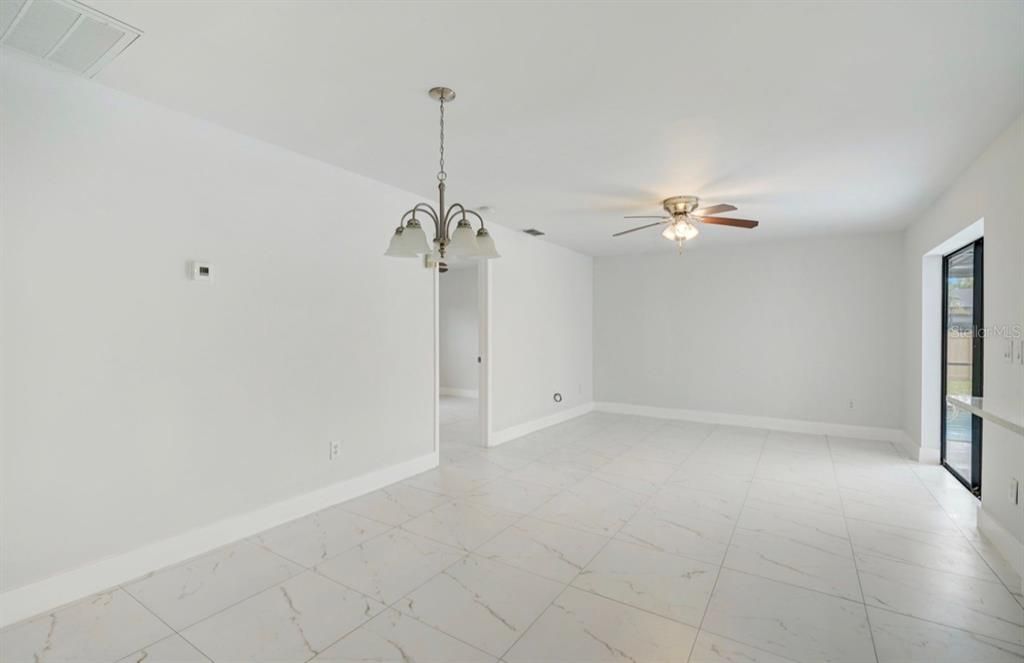 出租: $2,290 (3 贝兹, 2 浴室, 1430 平方英尺)