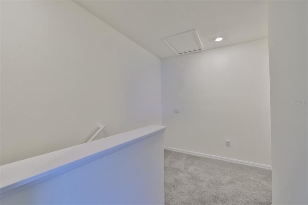 Active With Contract: $2,250 (3 beds, 2 baths, 1707 Square Feet)