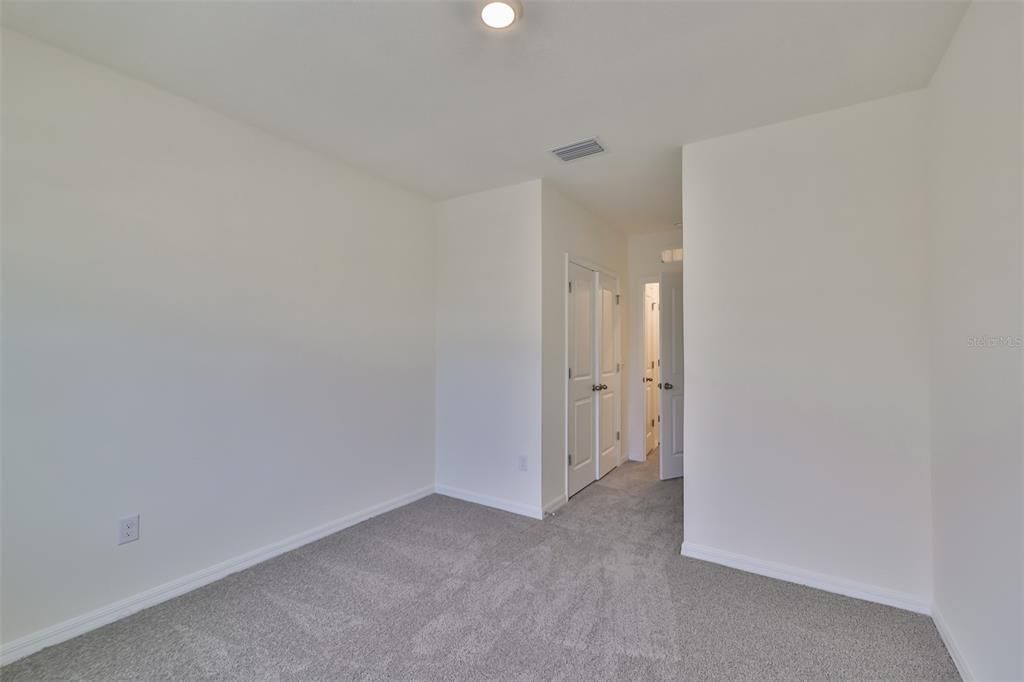 Active With Contract: $2,250 (3 beds, 2 baths, 1707 Square Feet)