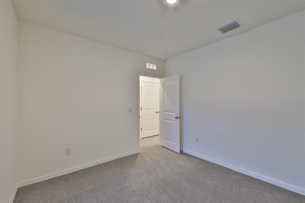 Active With Contract: $2,250 (3 beds, 2 baths, 1707 Square Feet)