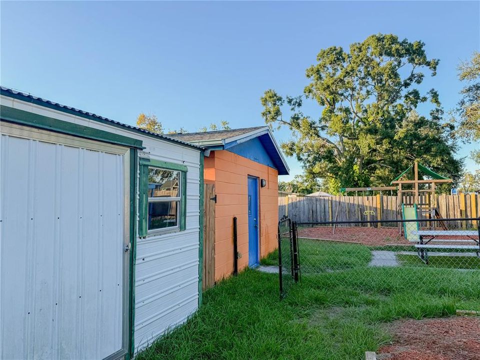 For Sale: $295,000 (0 beds, 0 baths, 1324 Square Feet)