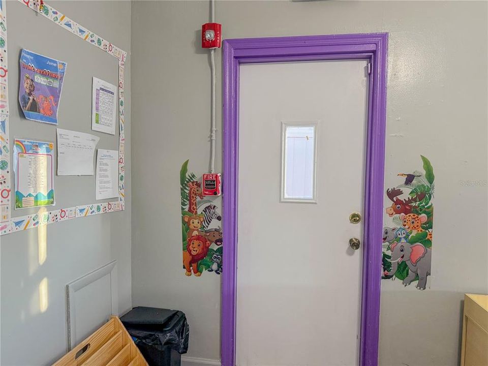 For Sale: $295,000 (0 beds, 0 baths, 1324 Square Feet)