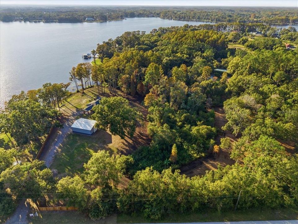 待售: $6,400,000 (7.49 acres)