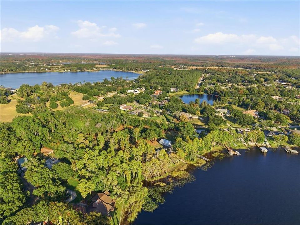 待售: $6,400,000 (7.49 acres)