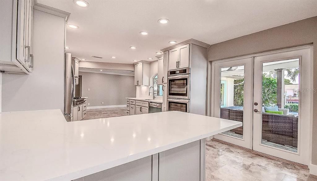 Active With Contract: $1,375,000 (4 beds, 3 baths, 2464 Square Feet)