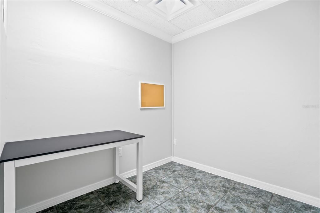 For Sale: $1,050,000 (0 beds, 0 baths, 2325 Square Feet)