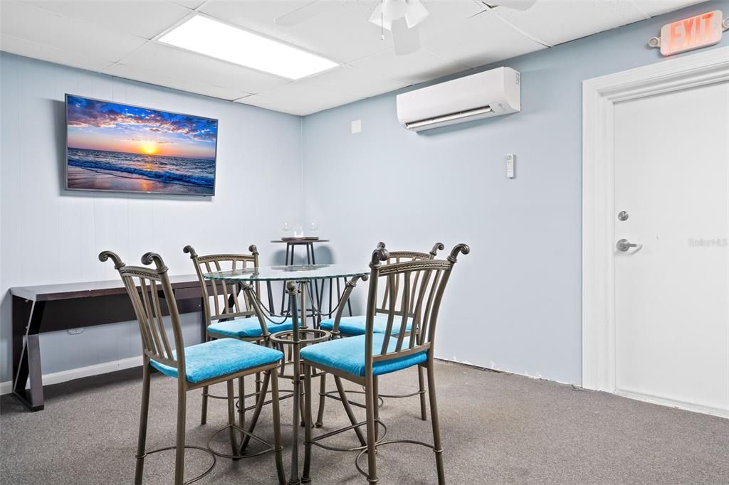 For Sale: $1,050,000 (0 beds, 0 baths, 2325 Square Feet)