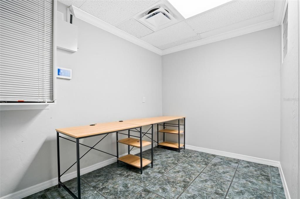 For Sale: $1,050,000 (0 beds, 0 baths, 2325 Square Feet)