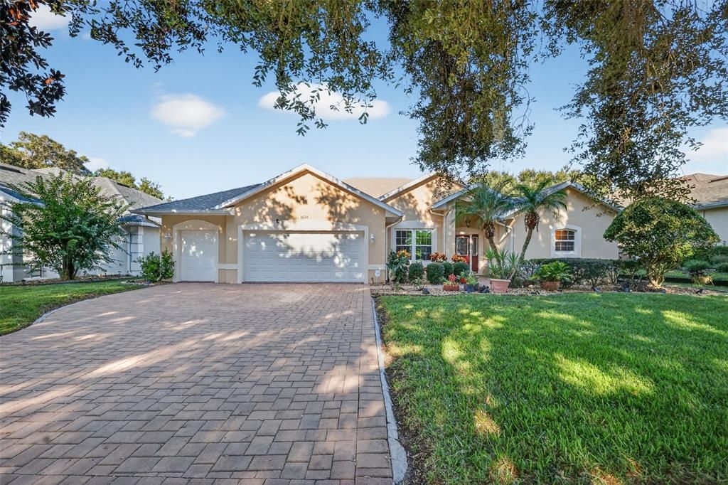 En Venta: $650,000 (4 camas, 3 baños, 3044 Pies cuadrados)