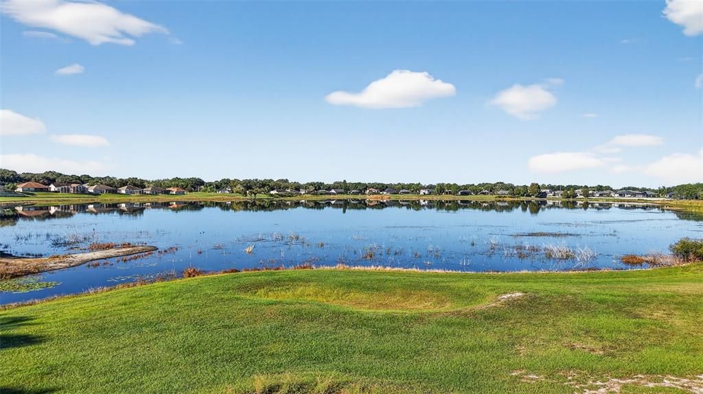 En Venta: $650,000 (4 camas, 3 baños, 3044 Pies cuadrados)