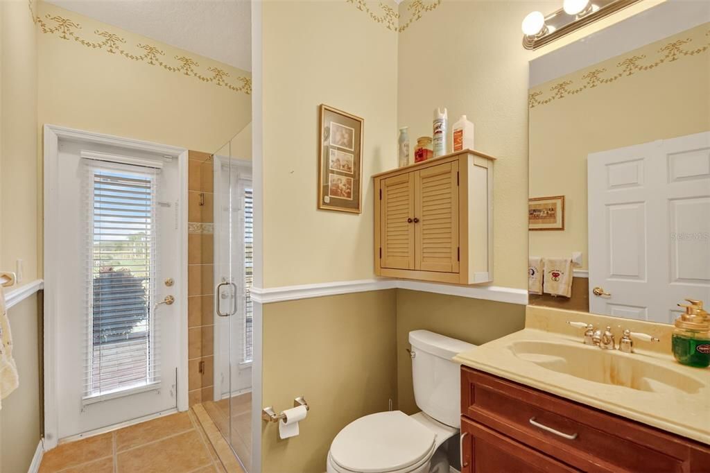 En Venta: $650,000 (4 camas, 3 baños, 3044 Pies cuadrados)