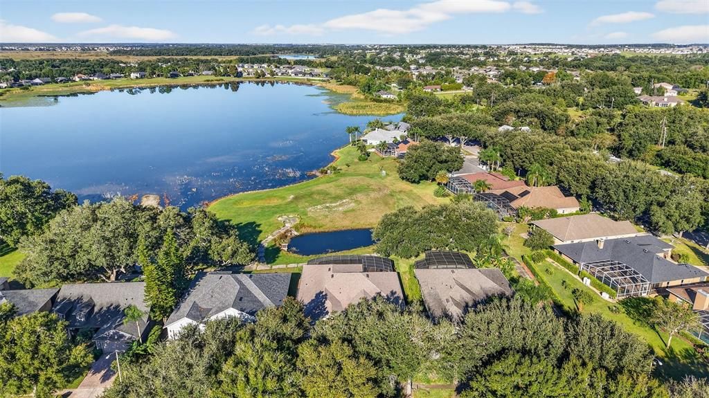 En Venta: $650,000 (4 camas, 3 baños, 3044 Pies cuadrados)