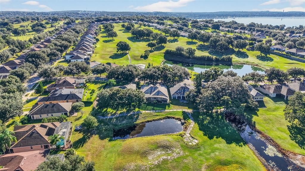 En Venta: $650,000 (4 camas, 3 baños, 3044 Pies cuadrados)