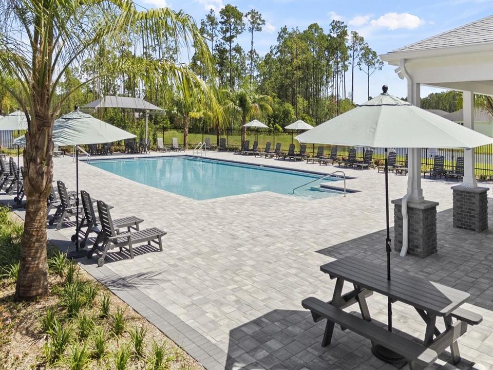 For Sale: $314,990 (4 beds, 2 baths, 1607 Square Feet)