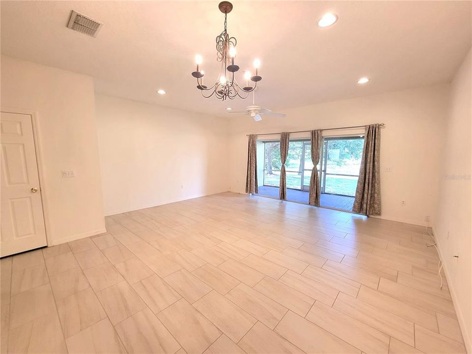 For Rent: $2,500 (2 beds, 2 baths, 1524 Square Feet)