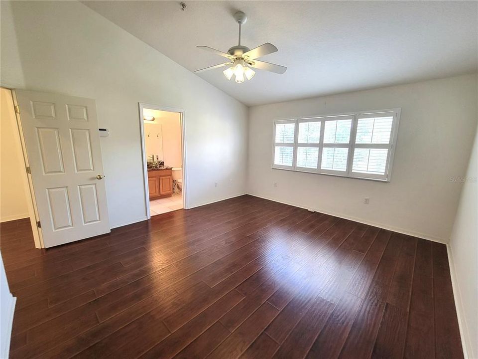 For Rent: $2,500 (2 beds, 2 baths, 1524 Square Feet)