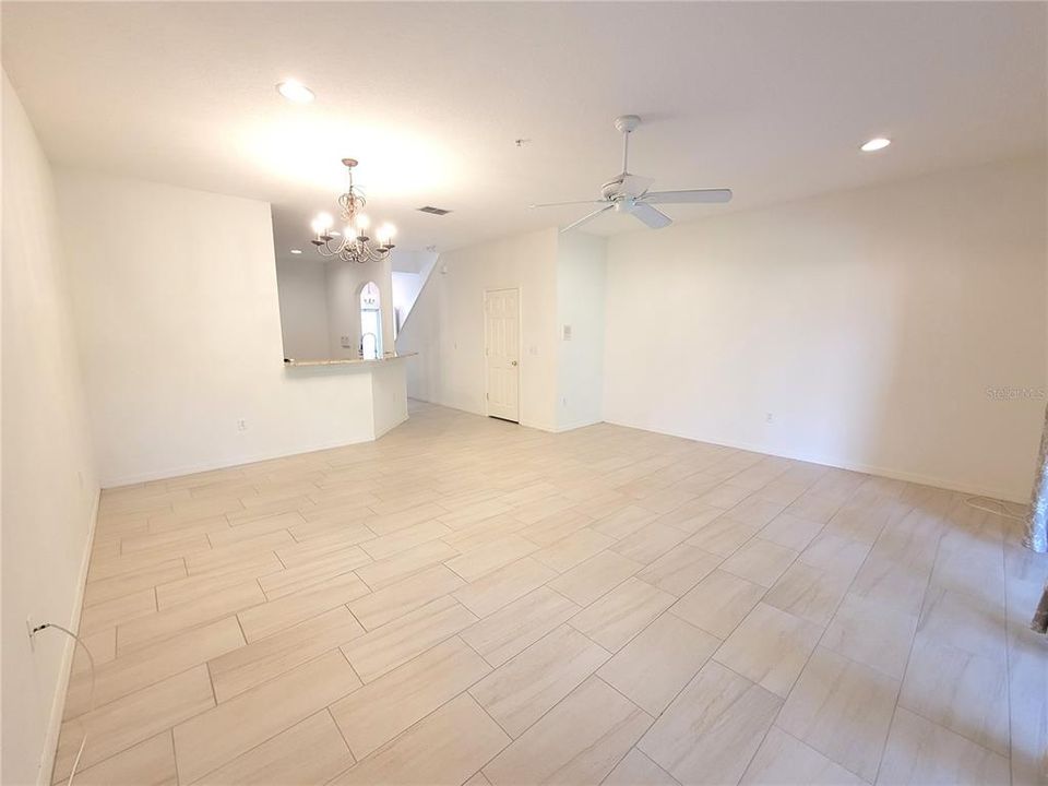 For Rent: $2,500 (2 beds, 2 baths, 1524 Square Feet)