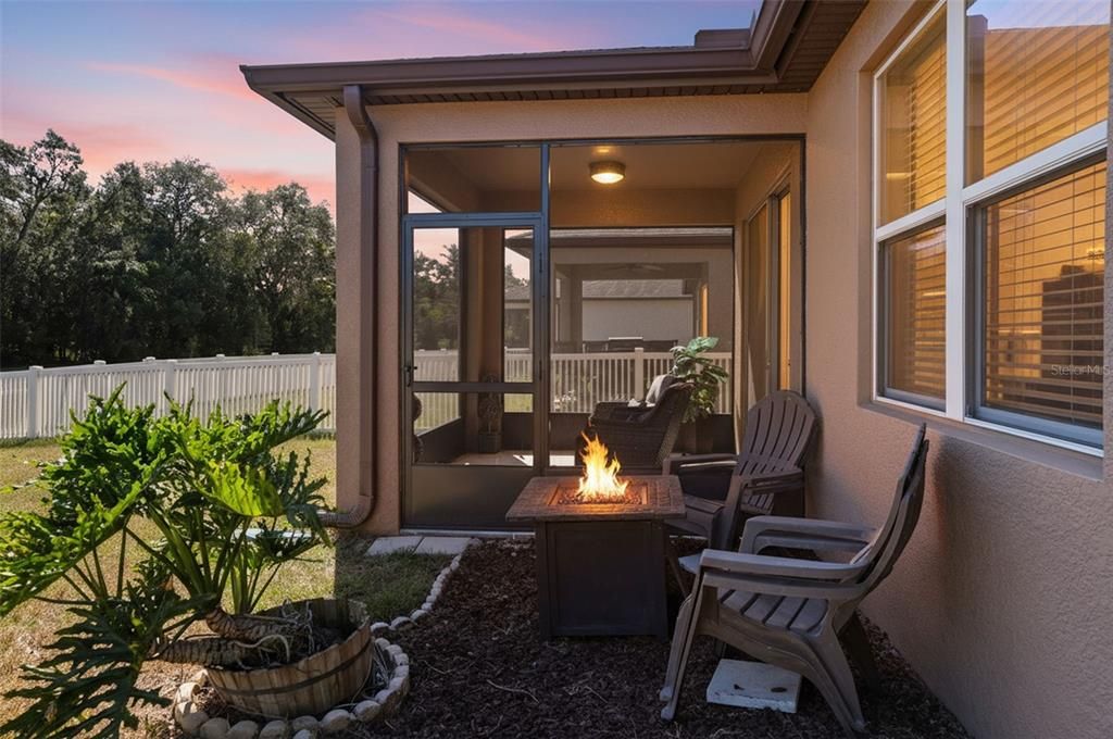 待售: $300,000 (3 贝兹, 2 浴室, 1443 平方英尺)