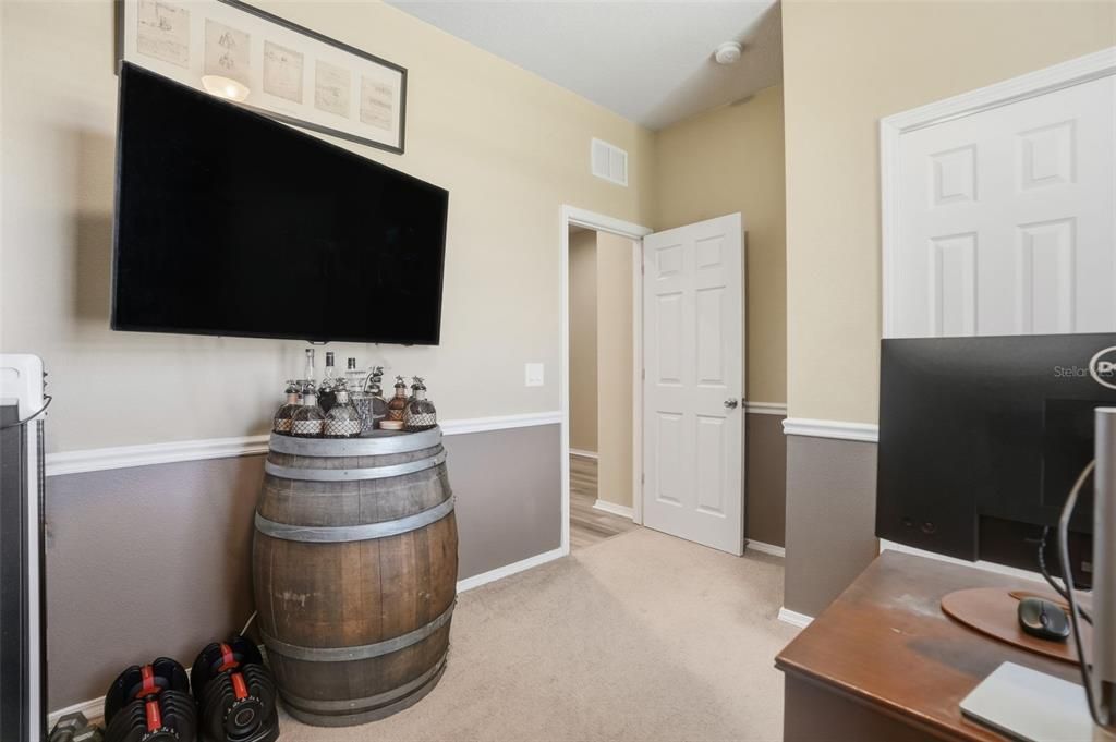 待售: $300,000 (3 贝兹, 2 浴室, 1443 平方英尺)