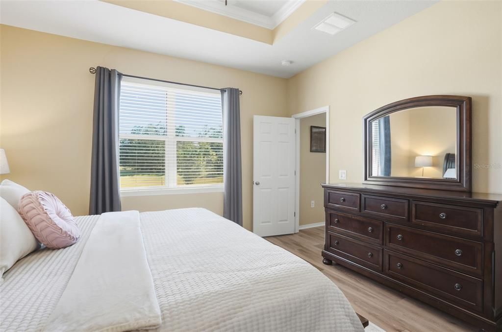 待售: $300,000 (3 贝兹, 2 浴室, 1443 平方英尺)