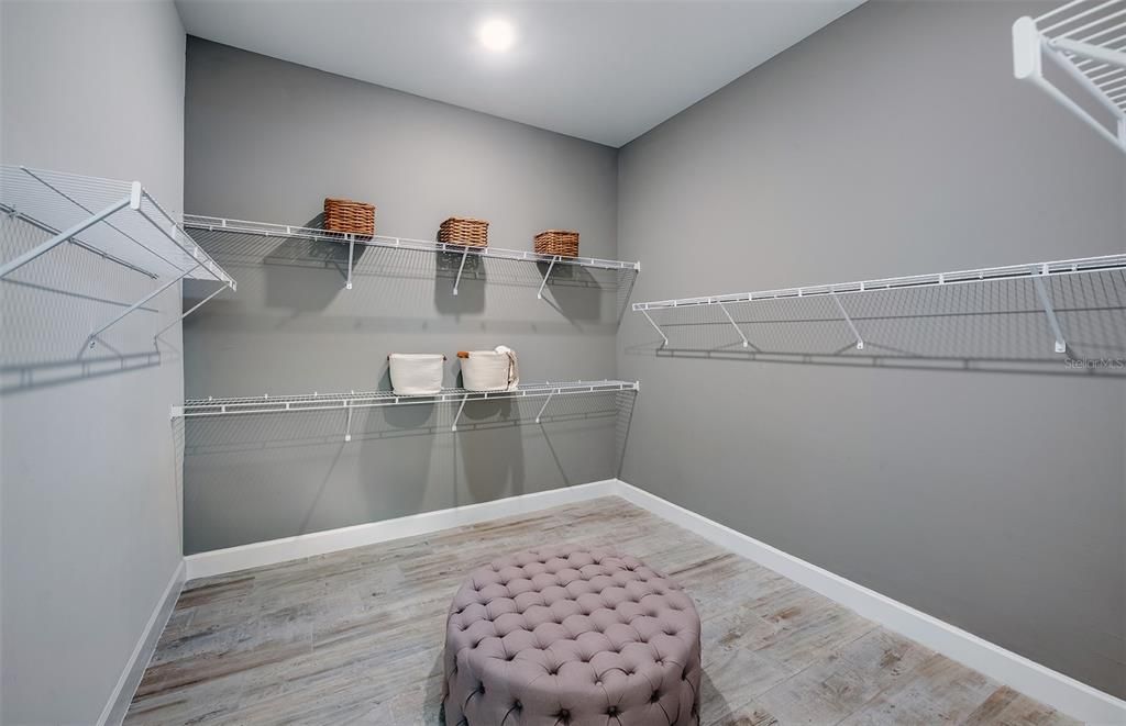 待售: $619,990 (3 贝兹, 3 浴室, 2483 平方英尺)