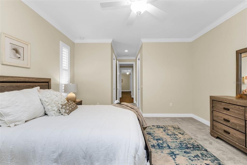 Active With Contract: $400,000 (3 beds, 3 baths, 2493 Square Feet)