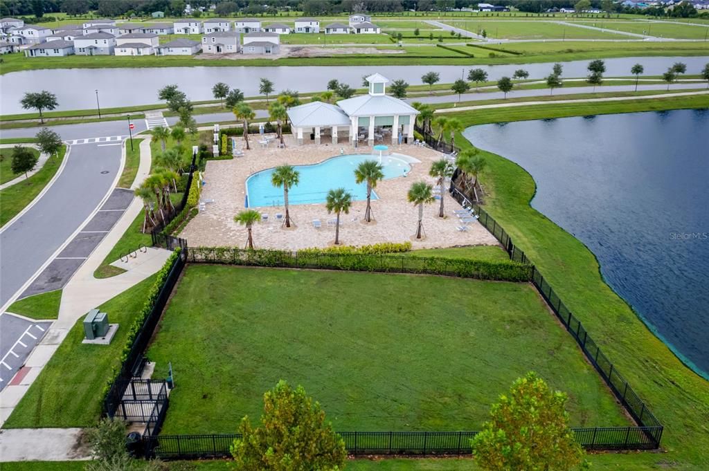 En Venta: $509,900 (5 camas, 3 baños, 2631 Pies cuadrados)