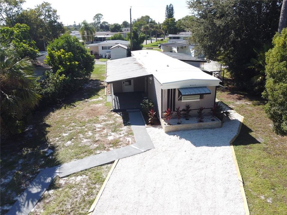 На продажу: $145,900 (3 спален, 2 ванн, 944 Квадратных фут)