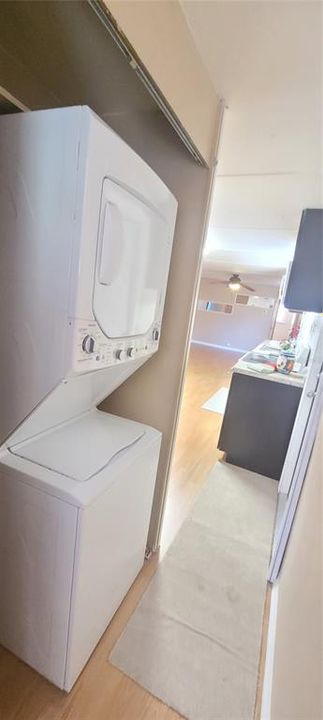 На продажу: $145,900 (3 спален, 2 ванн, 944 Квадратных фут)