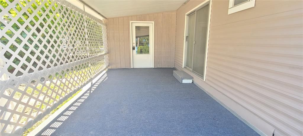 На продажу: $145,900 (3 спален, 2 ванн, 944 Квадратных фут)