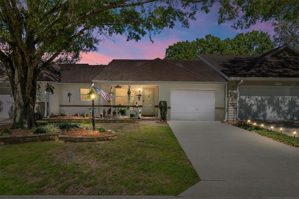 For Sale: $130,000 (2 beds, 2 baths, 1096 Square Feet)