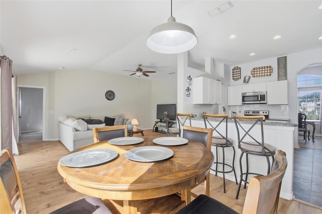 Active With Contract: $299,000 (4 beds, 2 baths, 1825 Square Feet)
