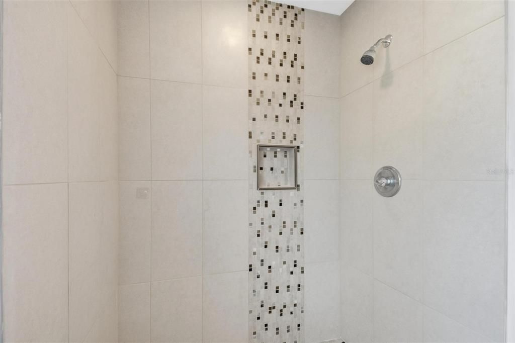 Active With Contract: $299,000 (4 beds, 2 baths, 1825 Square Feet)