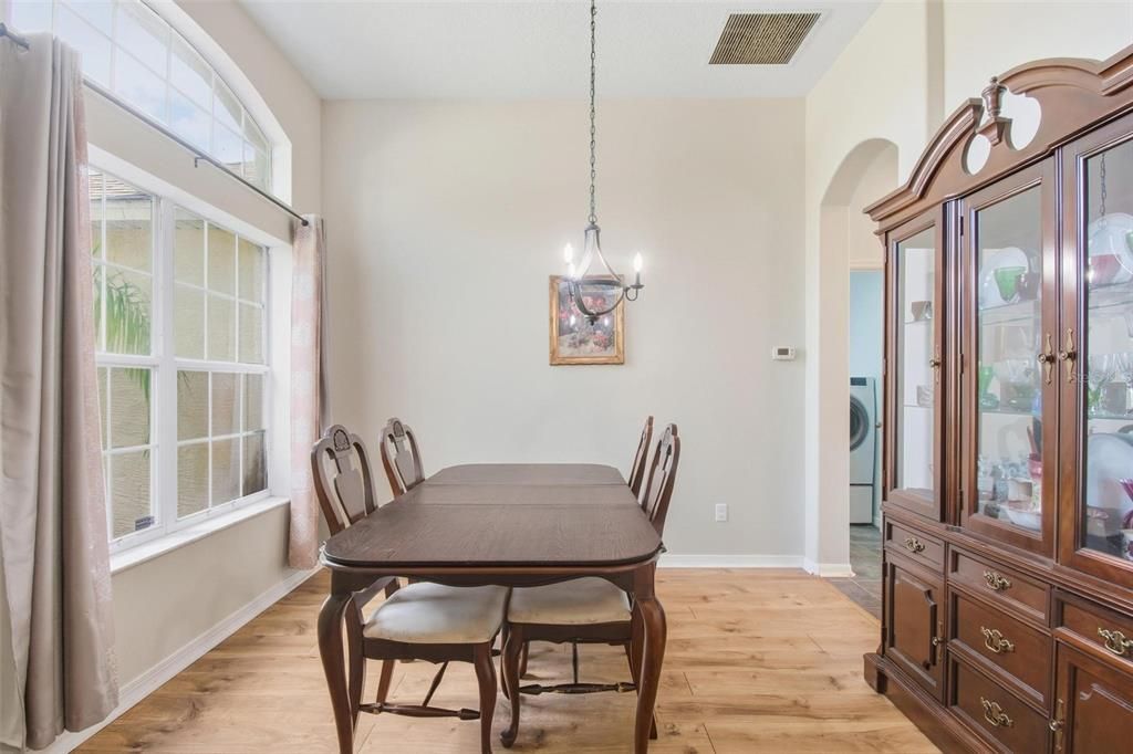 Active With Contract: $299,000 (4 beds, 2 baths, 1825 Square Feet)