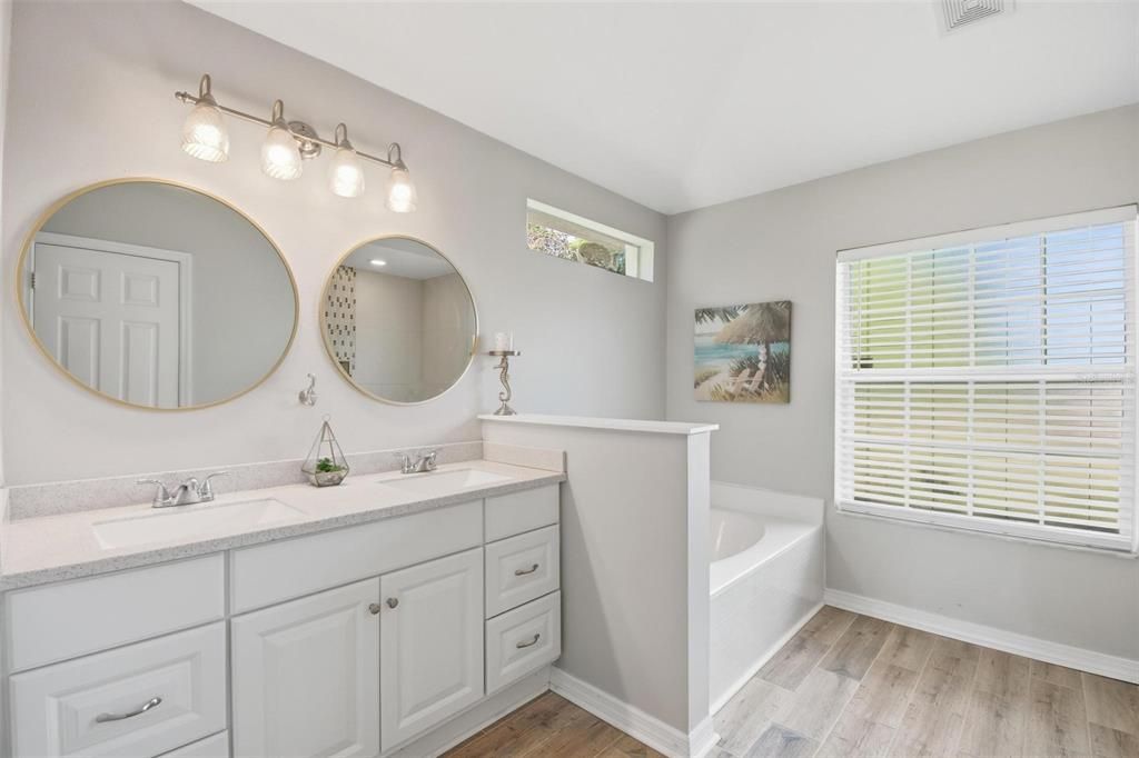 Active With Contract: $299,000 (4 beds, 2 baths, 1825 Square Feet)